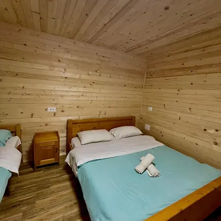 Bed & Breakfast Lazer Cardaku *